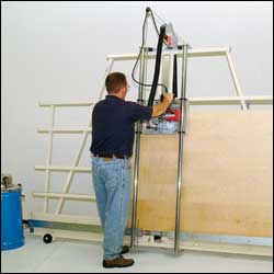 h series panel saw in use