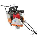 norton C2020SS mid-range self propelled saw